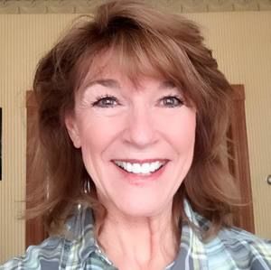 Meet your Posher, Beverly